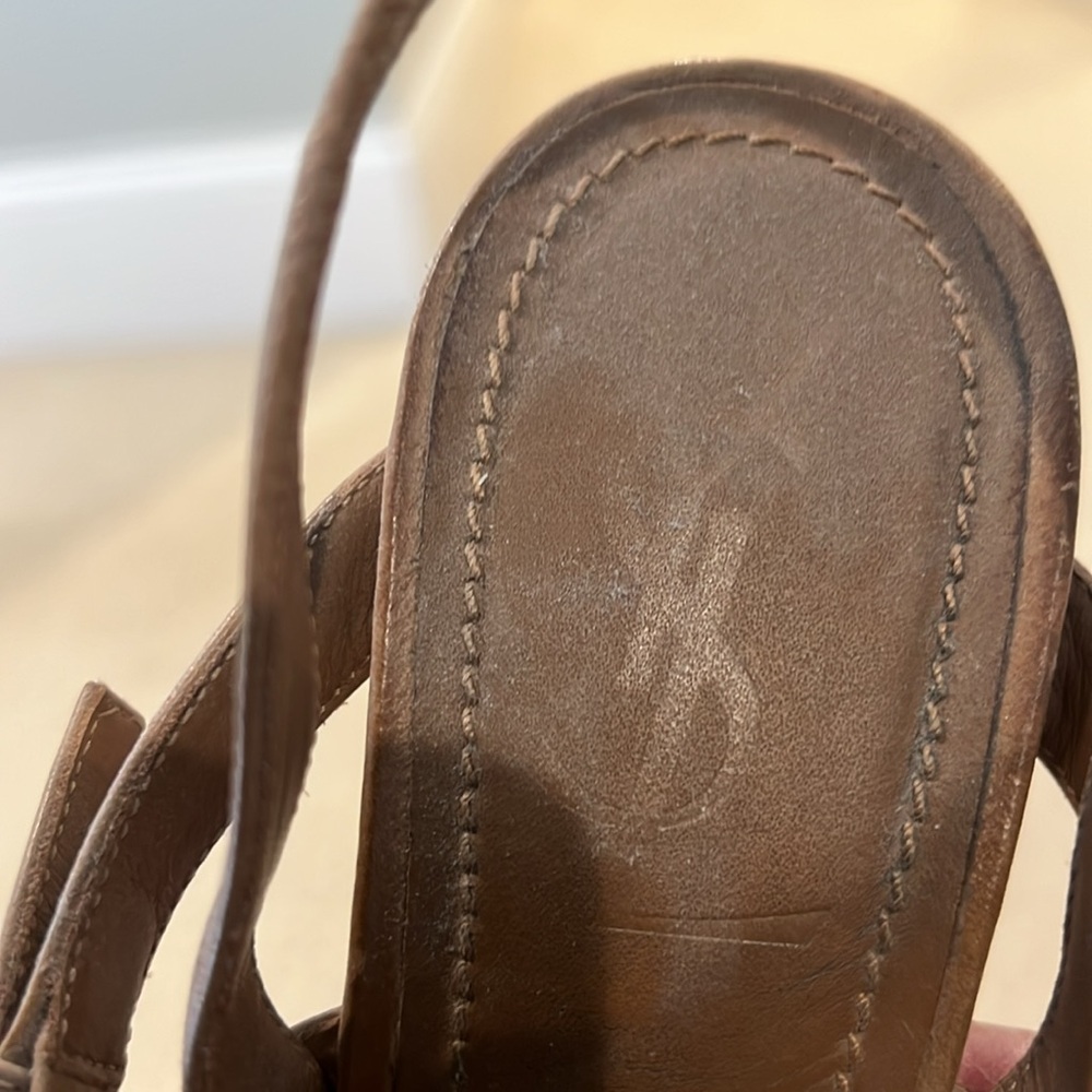 YSL Heels - Picture 9 of 10